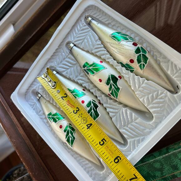 Holiday Time Vintage Glass Ornaments – Set of 4 Holly Teardrops, 6” - Picture 12 of 12